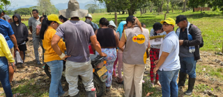 entrega mercados fundacion exito