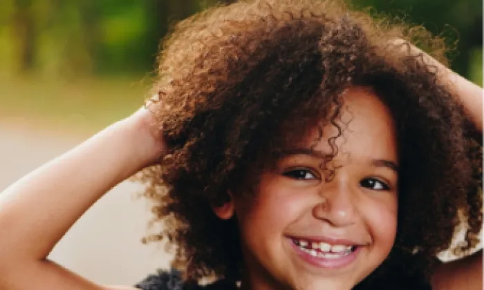 Niño sonriendo
