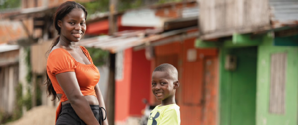madre sonrisa niño