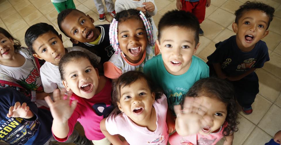 niños en jardin